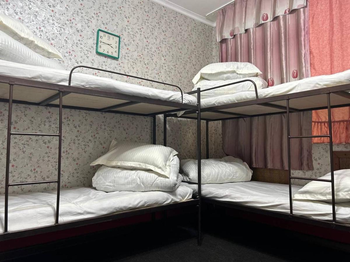 Hostel Star Ałma Ata Zewnętrze zdjęcie
